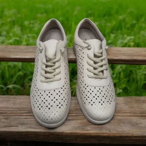 Calzaro Confort | Zapatos Sneakers Picaditos Cordones Slip-on 422 Beige.