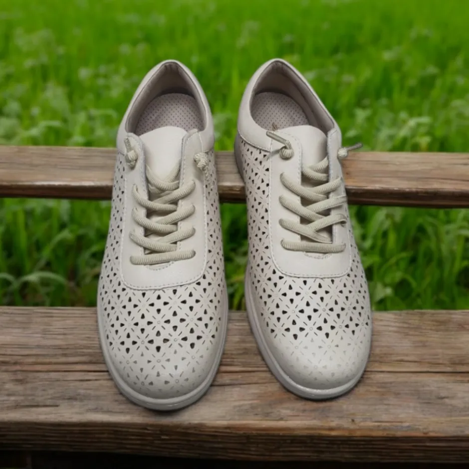 zapatos_sneakers_picadito_5.webp Calzaro Confort | Zapatos Sneakers Picaditos Cordones Slip-on 422 Beige.