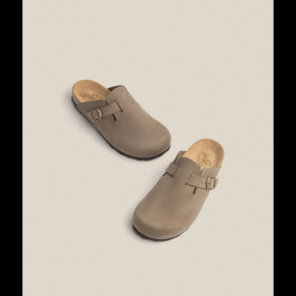 zueco__nobuk_taupe_marrn_1.webp Calzaro Sandalias | Sandalias Bios | Zueco 599 Nobuk Taupe Marrón.