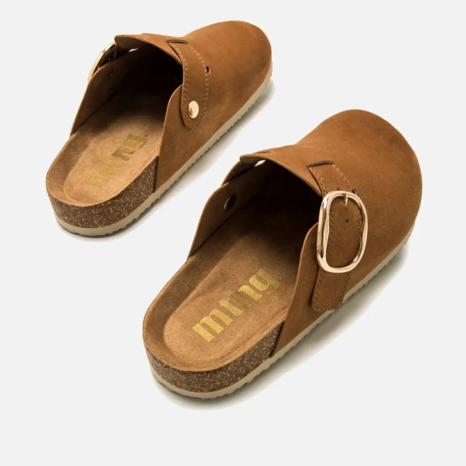 zueco_plano_bios__linit_m_3.webp Calzaro Zuecos | Sandalias Bios | Zueco Plano Bios 59551 Linit Marrón